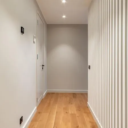 River View With A/c, Perfect For Families! Apartment