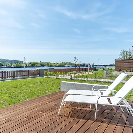 River View With A/c, Perfect For Families! Lejlighed *