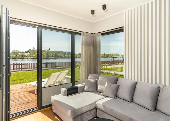 River View With A/c, Perfect For Families! Apartment *